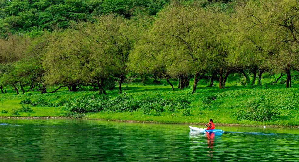 essay about tourism in salalah