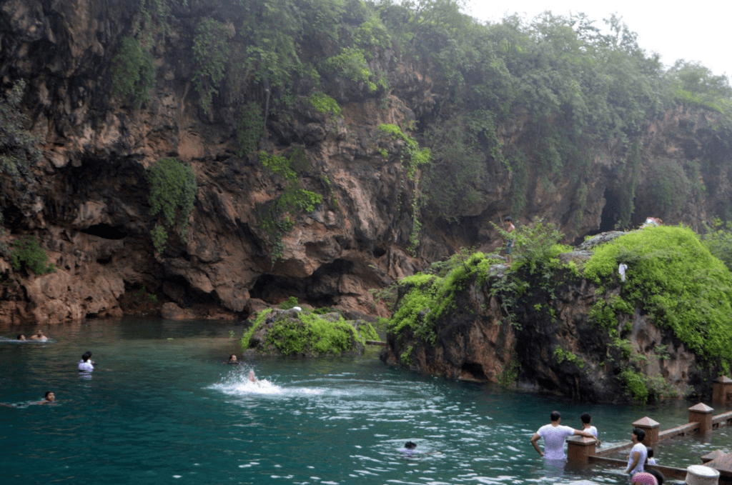 essay about tourism in salalah